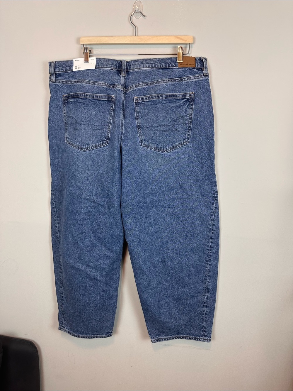 American Eagle Stretch Barrel Jeans Tinted Medium Stretch Size 18 (34W) - Picture 8 of 16